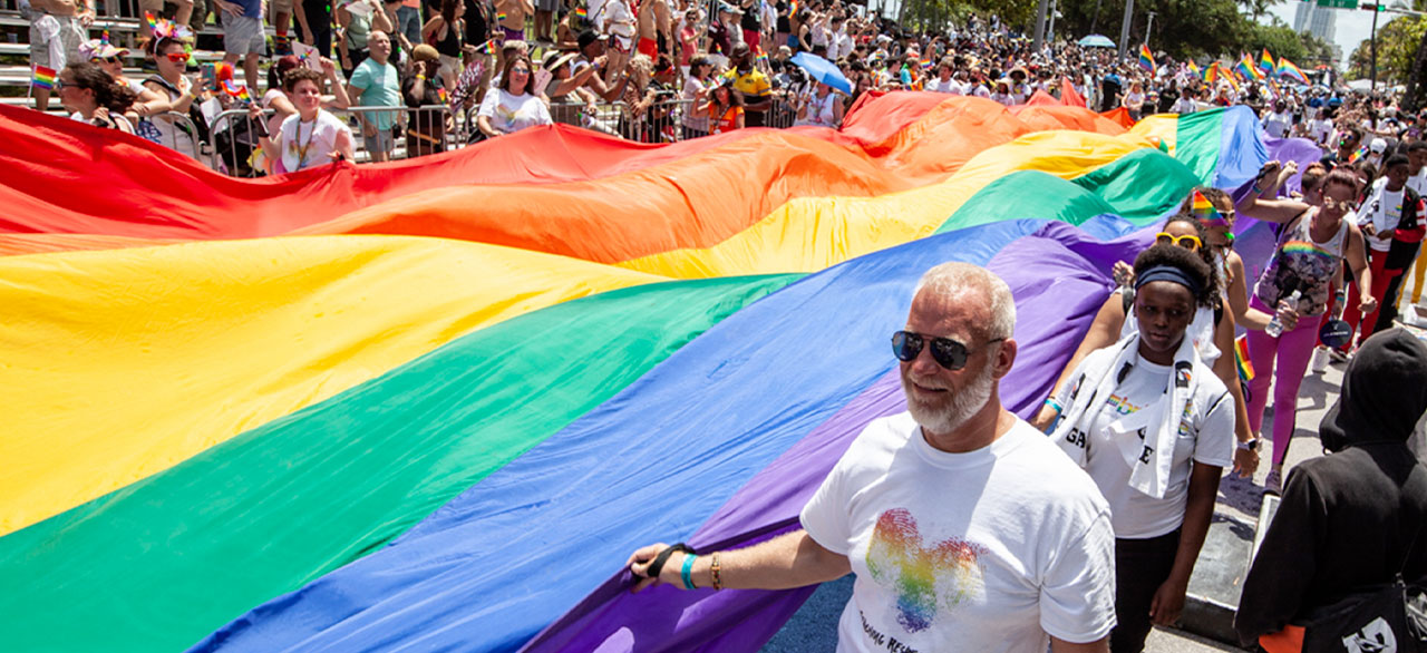 MIAMI E MIAMI BEACH ESPANDONO RAINBOW SPRING LGBTQ+ CON UNA CRESCITA RECORD E UNA RETE GLOBALE
