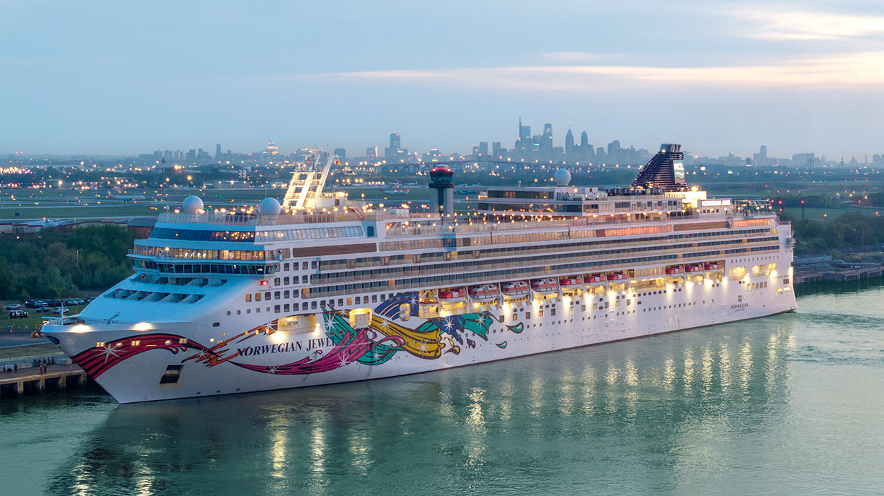 NORWEGIAN CRUISE LINE RIPORTA LE CROCIERE A PHILADELPHIA DOPO 15 ANNI